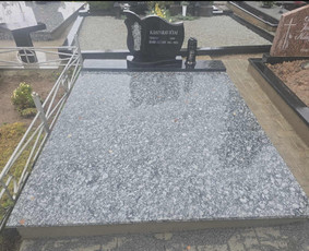 Paminklai kapams, antkapiai - Kapų dengimas plokštėmis, paminklai, raidžių kalimas - 2