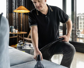 Įvairios technikos nuoma - Plaunamo dulkiu siurblio Karcher nuoma &Scaron;iauliuose - 1