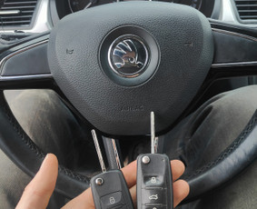 Raktų gamyba - Automobilių raktų gamyba ir programavimas - 1