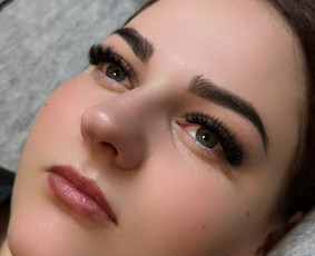 Grožio paslaugos - Prof. Blakstienų priauginimas - 3