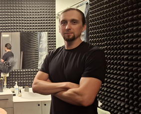 Galvos, kaklo ir pečių juostos masažas - Profesionalus viso kūno masažas Vilniuje - 1