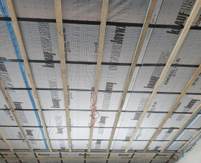 Izoliacinės plėvelės montavimas - Šiltiname pastatus iš vidaus, dedam vatą. - 1