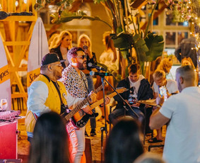 Renginiai, šventės - Rios - latin pop / angliški koveriai - 2