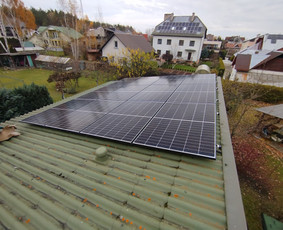 Saulės elektrinių, kaupiklių bei pakrovimo stotelės / Darek Levko / Darbų pavyzdys ID 4204317