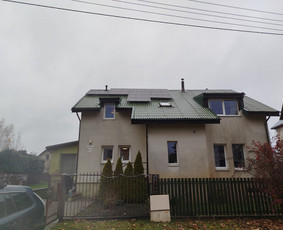 Saulės elektrinių, kaupiklių bei pakrovimo stotelės / Darek Levko / Darbų pavyzdys ID 4204319