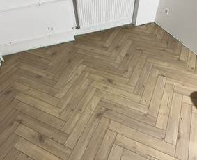 Laminato, vinilo (click sistema) klojimas, išlyginamasis / DASS grindų sprendimai / Darbų pavyzdys ID 4204655
