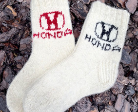 Apranga, papuo&scaron;alai, aksesuarai - Virbalais megztos vilnonės kojinės - 3