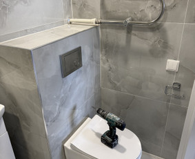 Virtuvinio komplekto baldu spintu lovu surinkimas Šiauliuose / raimkuci2 / Darbų pavyzdys ID 4209261