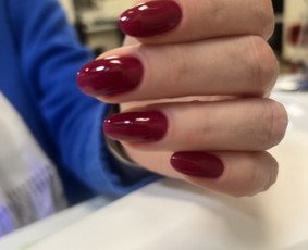 Manikiūras , pedikiūras, antakių korekcija ir dažymas / Olena Manhushlu / Darbų pavyzdys ID 4210377