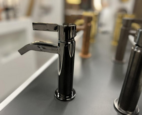 Buitinės technikos remontas - Ekspozicinės santechnikos prekės - 1