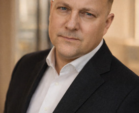 Nekilnojamo turto brokeriai - Nekilnojamojo turto brokeris / agentas / Henrikas Mauragis - 1