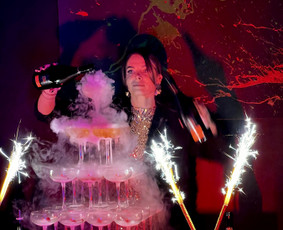 &Scaron;ampano piramidė - Mobilus baras, kokteilių gaminimo pamoka, taurių piramidė - 3