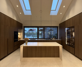 Interjeras, baldai - UAB Raibaldera. Nestandartinių baldų gamyba. - 2