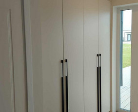 Interjeras, baldai - Ie&scaron;kote patikimos ir stilingos spintos? - 1