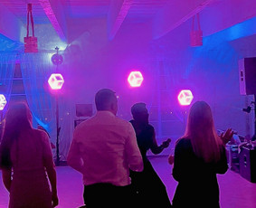 Ap&scaron;vietimo, įgarsinimo paslaugos - Garso ir ap&scaron;vietimo aparatūros nuoma - 1