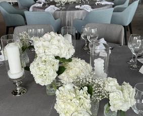 Vestuvinė floristika - &Scaron;venčių dekoravimas, floristika - 3