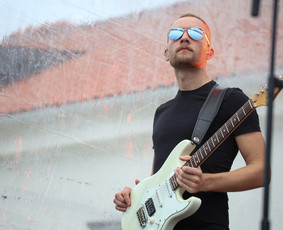 Mokymai, kursai, kalbos - Gitaros Treneris - Nauja pradedančiųju grupė 2026 - 01 - 06 - 1