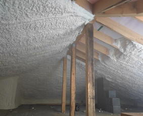 Pamatų &scaron;iltinimas - Stogų, oro tarpo, sienų, &scaron;iltinimas poliuretano putomis - 2