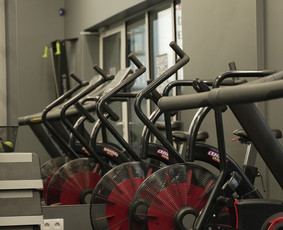 Asmeninės treniruotės individualioje sporto salėje 1n1 / Linas Petraitis / Darbų pavyzdys ID 4218759