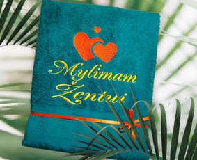 Rank&scaron;luosčių siuvinėjimas - Siuvinėju norimus tekstus ant rank&scaron;luo&scaron;čių, chalatų, prijuos - 1