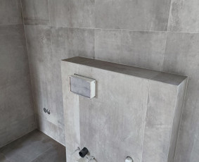 Vidaus apdailos darbai - Visų tipų plytelių klijavimas. - 2