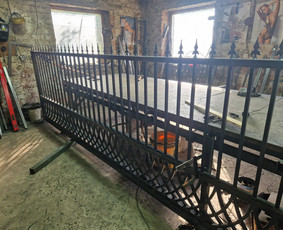 Kiemo vartai, gamyba - Tvorų, vartų/vartelių montavimas ir gamyba. - 1