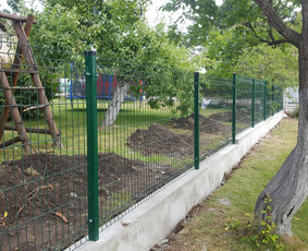 Tvoros pamatai, betonavimas - Tvorų, vartų/vartelių montavimas ir gamyba. - 1