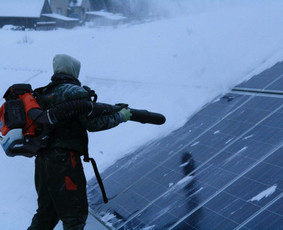 Sniego valymas - Sniego valymas nuo stogų - 3