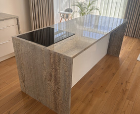 Interjeras, baldai - Akmens stalvir&scaron;ių gamyba i&scaron; natūralaus ir kvarco akmens - 3