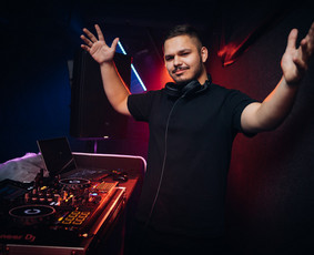 Djs - Dj/vedėjas/atlikėja - Viskas jūsų renginiui! - 1