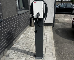 Statybos, apdaila - Elektromobilių įkrovimo stotelės, saulės elektrines, Eso - 1