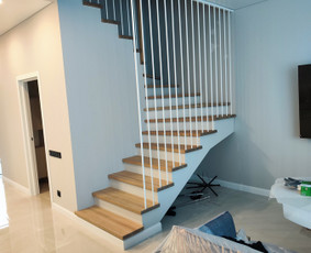 Vidaus apdailos darbai - Laiptai ir Turėklai - 2