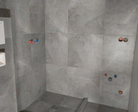 Vonios remontas - Plytelių klijavimas - 4