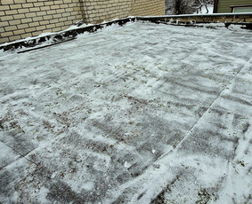 Sniego valymas nuo stogų - Auk&scaron;talipių paslaugos. Sniego valymas nuo plok&scaron;čių stogų. - 2