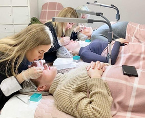 Blakstienų priauginimo kursai - Grožio specialistų mokymai - 3