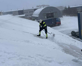 Stogų ir lietvamzdžių valymas - Auk&scaron;tuminiai darbai - 3