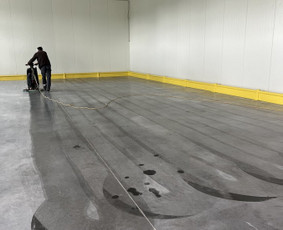 Komercinių patalpų valymas - Raktas į &scaron;varią aplinką ir ramią galvą. - 1