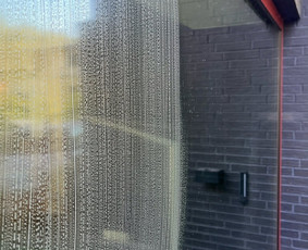 Langų valymas - Raktas į &scaron;varią aplinką ir ramią galvą. - 2