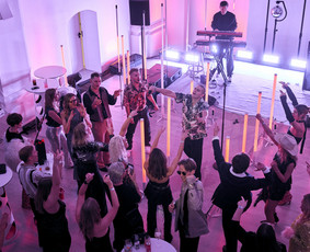 Djs - Aidas Sounds - Ap&scaron;vietimas, Įgarsinimas, Vedėjai, Dj - 3