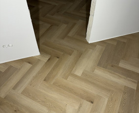 Laminato, vinilo (click sistema) klojimas, išlyginamasis / DASS grindų sprendimai / Darbų pavyzdys ID 4238794