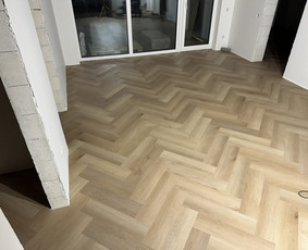 Laminato, vinilo (click sistema) klojimas, išlyginamasis / DASS grindų sprendimai / Darbų pavyzdys ID 4238800