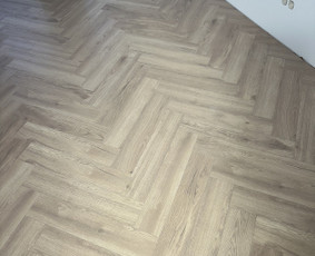 Laminato, vinilo (click sistema) klojimas, išlyginamasis / DASS grindų sprendimai / Darbų pavyzdys ID 4238806