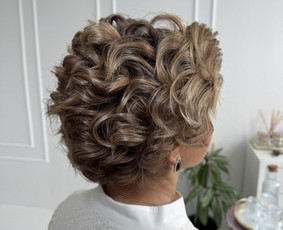 Proginės &scaron;ukuosenos - Profesionalus makiažas ir &scaron;ukavimas Kaune - 1