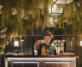 Papildomos barmeno paslaugos - Mobilus baras &bdquo;Dramaturgas&ldquo; - 2