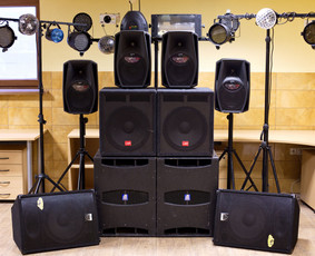 Garso aparatūros nuoma - Garso, ap&scaron;vietimo ir vaizdo technikos nuoma Panevėžyje - 1