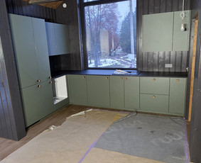 Nestandartinių ir standartinių kietų baldų gamyba / Linas / Darbų pavyzdys ID 4255771