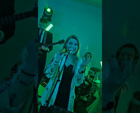 Muzikantai, dainininkai, grupės - Gyvo garso grupė Gyvs Vaibs - 4