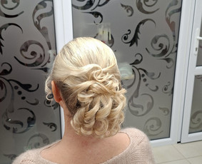 Kirpyklos, kirpėjai, stilistai - Kirpėja Diana Alytuje - 2