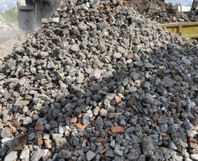 Aplinka, sodas - Plytu lauzas,maltas beton smėlis žvyras skalda - 1