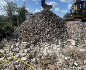 Plytu lauzas,maltas beton smėlis žvyras skalda / Tautvydas  / Darbų pavyzdys ID 4259749